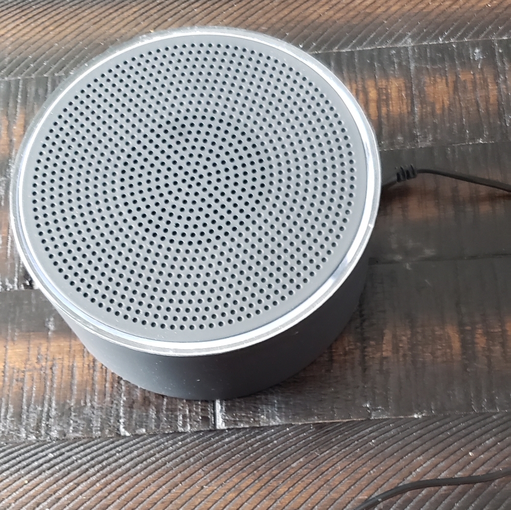 Bluetooth speakers